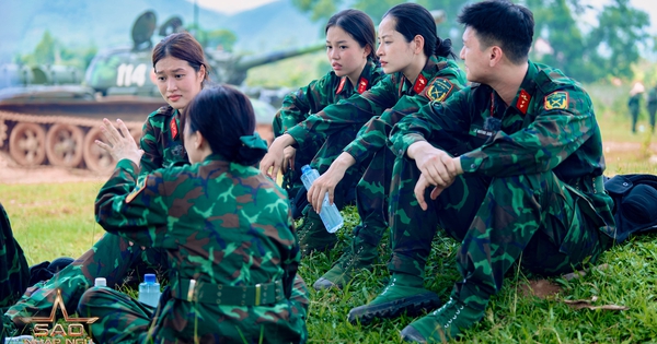 Tập 7 Sao Nhập Ngũ: Hoà Minzy bị chấn thương sau khi bị "quăng quật", Trang Pháp xúc động khi tự tay làm 1 việc!