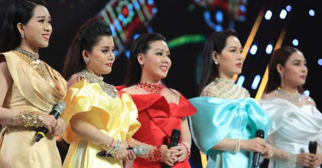 Ngũ Long công chúa bolero khiến giám khảo 