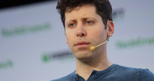 Biến căng tại nơi khai sinh ChatGPT, OpenAI đột ngột sa thải CEO Sam Altman