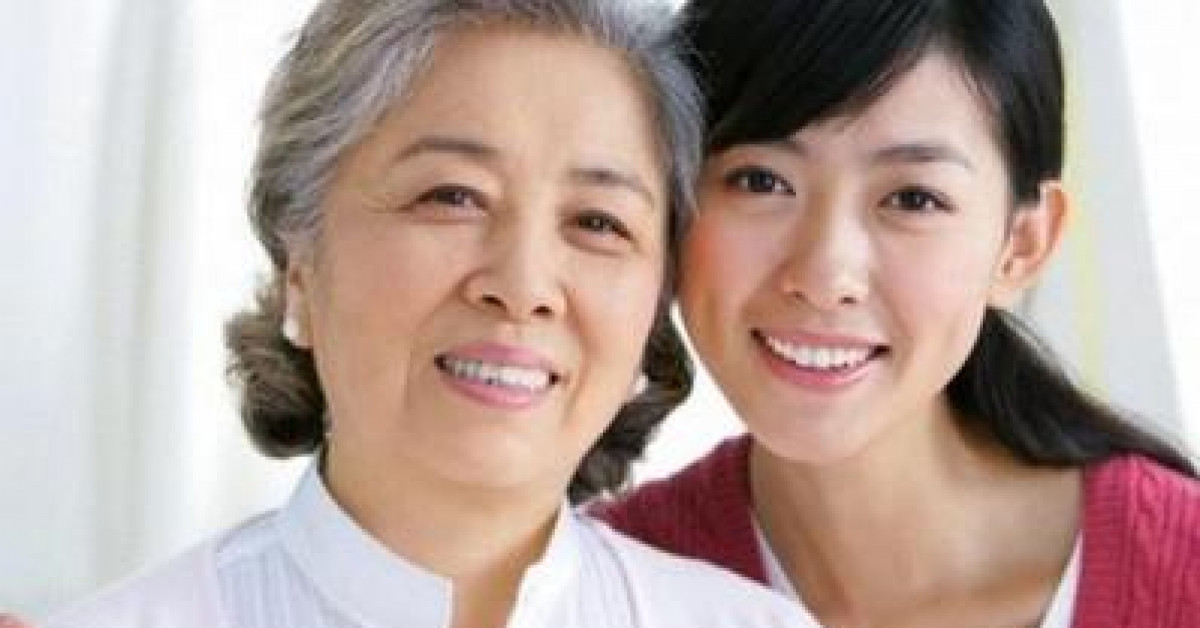 Lấy lòng mẹ chồng khó tính: Tại sao không?