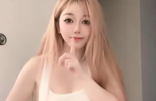 Nữ streamer xinh đẹp 