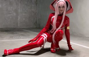 [GÓC MÙ MẮT] C9 Sneaky trở lại với màn cosplay Zero Two