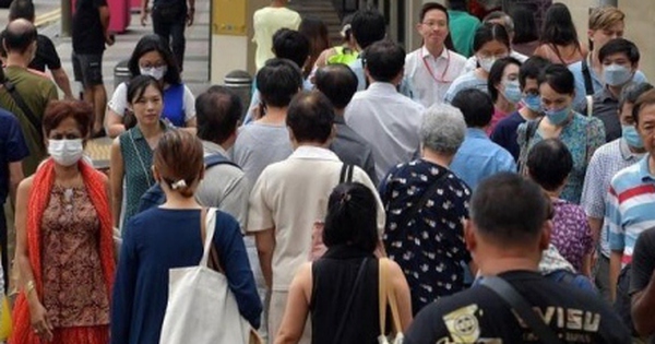 Số ca mắc Covid-19 tăng cao, Singapore khuyến nghị tiêm chủng cho người cao tuổi