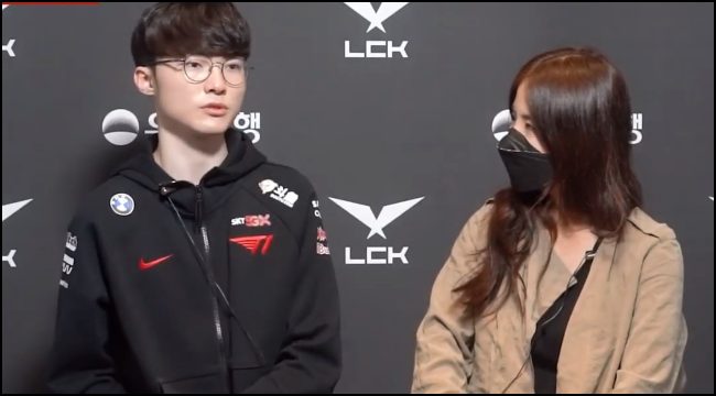 Faker: “Tôi thích meta hiện tại vì có thể mang bất kỳ tướng nào ra Đường Giữa”