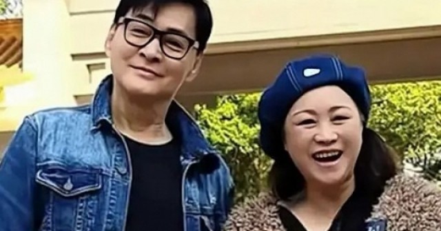 Tài tử 'Thần điêu đại hiệp' và vợ sang Đại lục bán chân gà mưu sinh