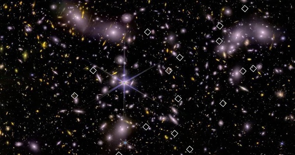 Thứ biến đổi vũ trụ 13 tỉ năm trước lộ ra trong bức ảnh NASA