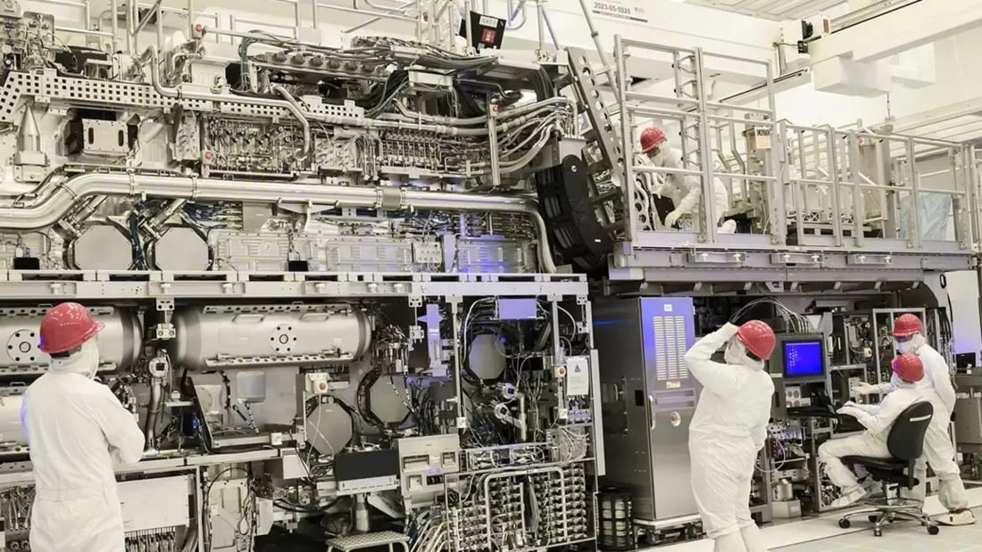 Intel Dự Định Sa Thải 10.000 Nhân Viên Trong Quá Trình Tái Cấu Trúc Mạnh Mẽ