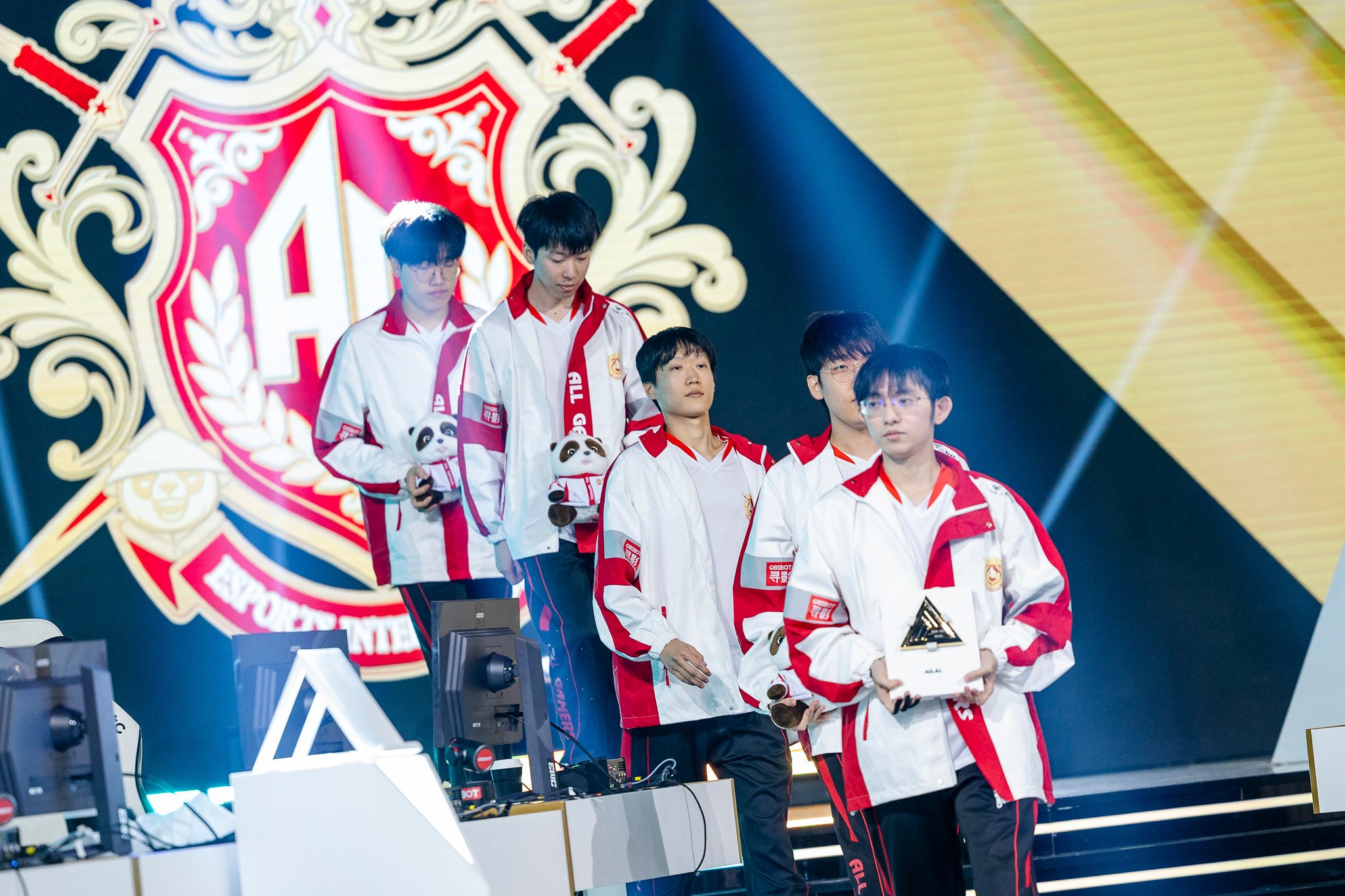 Esports World Cup 2025:  AG.AL Phục Thù Thành Công Trước T1, Tiến Vào Chung Kết Tổng