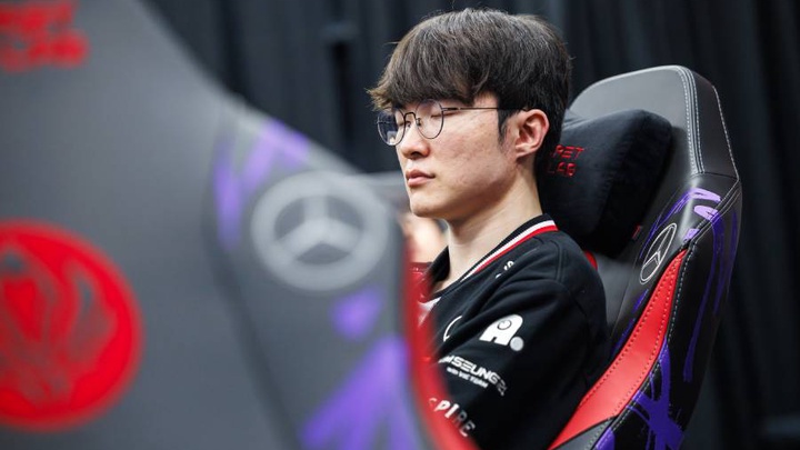 Kết quả T1 vs AL EWC 2025 LOL hôm nay 19/7: Nhà vua gục ngã!