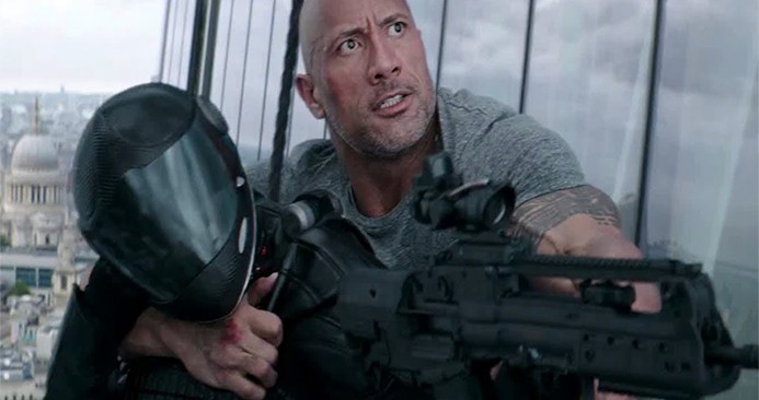 The Rock bất ngờ bị Jason Statham 