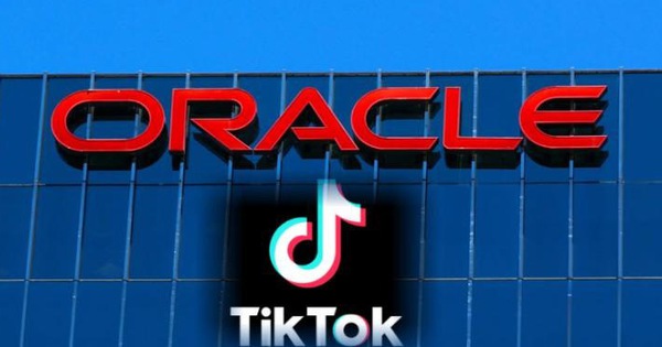 Oracle bất ngờ nhảy vào 