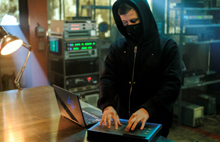 ROG ra mắt laptop phiên bản đặc biệt Zephyrus G14 Alan Walker: Kết hợp 