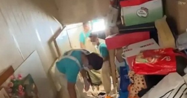 Hàng xóm kêu cứu vì mùi hôi, chủ nhà sốc khi mở cửa căn hộ cho thuê