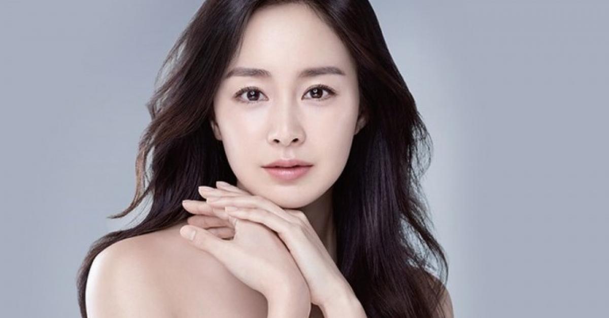 Sau khi ông xã lên Top 1, Kim Tae Hee sinh con thứ 2