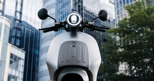 Xe điện ‘quốc dân’ giá 35 triệu đồng ra mắt: thiết kế tựa Vespa, phanh SBS, trang bị hiện đại sẵn sàng thế chân Honda Vision
