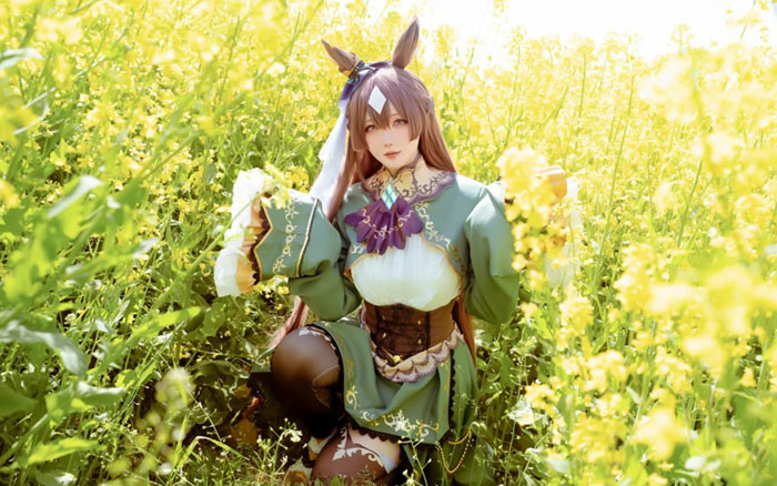 Đến với cosplay Uma Musume Satomi Hikari cực kỳ xinh xẻo trong nắng mai cùng Hoshilily