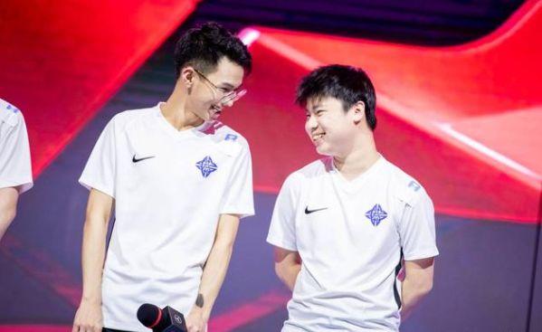 Lịch thi đấu LPL Mùa Xuân 2020 ngày 18/1: RNG vs BLG