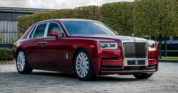 Tóm gọn Rolls-Royce Phantom 2022 sắp ra mắt với một số điểm mới ở ngoại hình