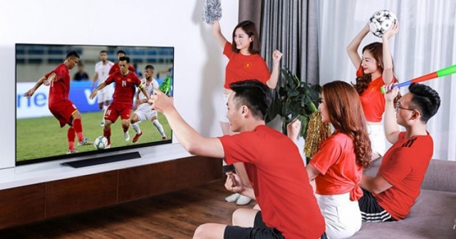 Giá Smart TV LG tháng 2 giảm cực mạnh, lên tới 65 triệu đồng