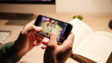 Điều gì sẽ ngăn bạn chơi game mobile quá lâu? - Game Mobile