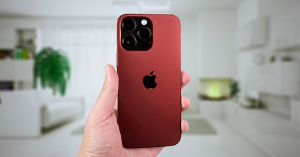 iPhone 15 Pro Max chốt thiết kế camera khác biệt, phiên bản màu đỏ sẽ đặc biệt bắt mắt?