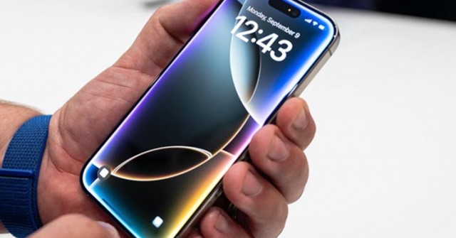 Trợ lý ảo Siri sắp bị "phế truất" trên iPhone?
