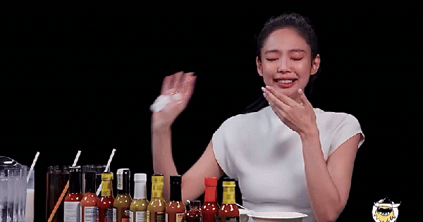 Jennie (BLACKPINK): 