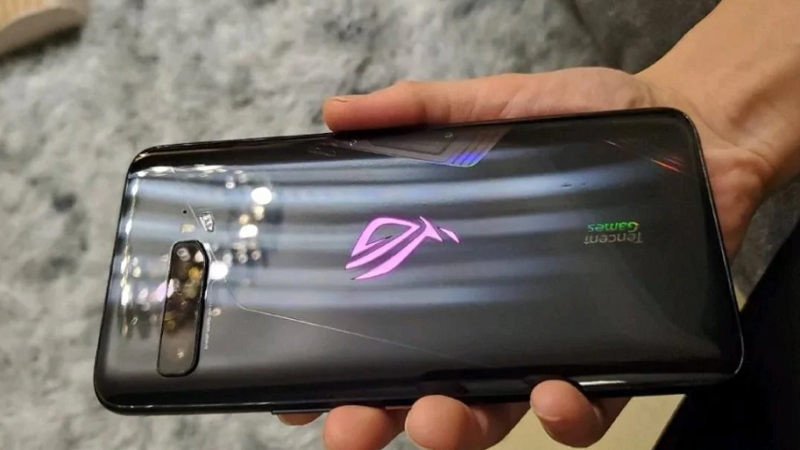 Smartphone chơi game Asus ROG Phone 3 có nên mua khi ra mắt?