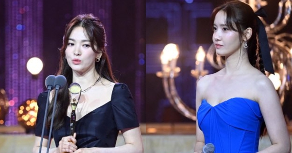 2 nữ thần Yoona - Song Hye Kyo chung sân khấu, đàn em biểu cảm bất ngờ khi đàn chị nhận giải Daesang ở Rồng Xanh