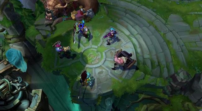 LMHT: Game thủ phát hiện sự mất cân bằng, đòi Riot nerf Bệ Đá Cổ