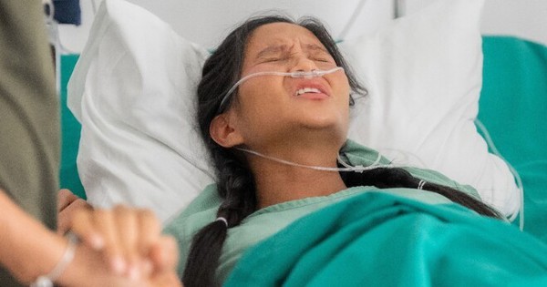 Hoa hậu H'Hen Niê sinh con đầu lòng: Chồng nhiếp ảnh gia khóc khi vợ 