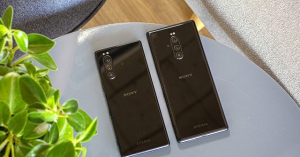 Sony để lộ nhiều smartphone cao cấp, camera quá ấn tượng