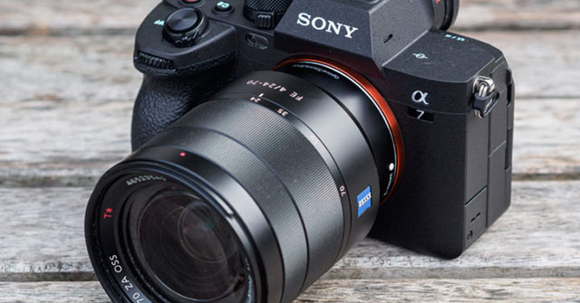 Đánh giá Sony Alpha 7 IV: Lấy nét siêu thông minh, giá hợp lý