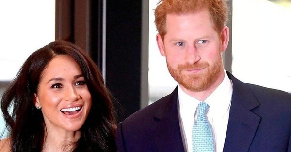 Harry - Meghan kiếm tiền bằng cách nào sau khi rời Hoàng gia Anh?