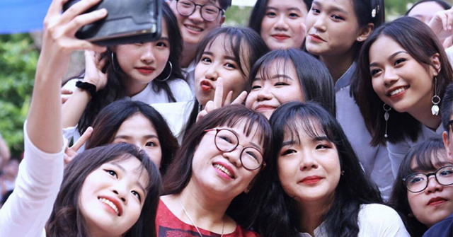 Những lời chúc Tết thầy cô hay và ý nghĩa nhất 2023