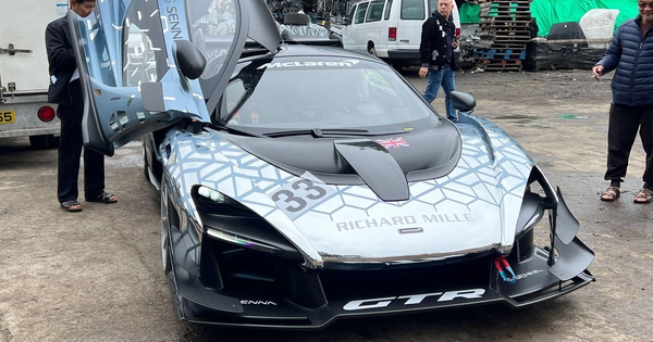 Cùng là McLaren Senna nhưng chiếc được đồn đoán về Việt Nam này khủng hơn xe của ông Đặng Lê Nguyên Vũ và Hoàng Kim Khánh