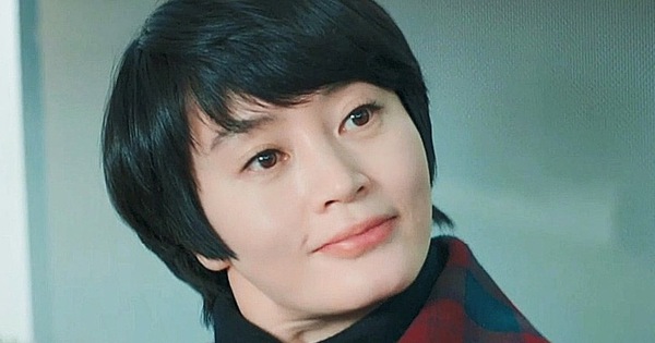 Nhìn đại mỹ nhân U60 Kim Hye Soo 