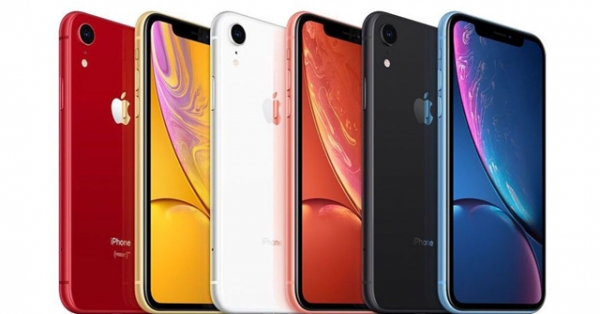 Nên mua iPhone SE 2020 hay iPhone XR một thời hoa lửa?