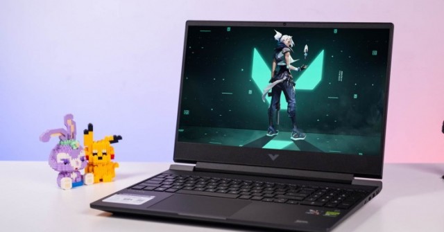 Những laptop "ngon", đang được giảm giá nhiều nhất tháng 5