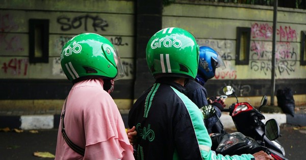 Chuyện gì đây: Hàng trăm tài xế Grab tại một quốc gia châu Á biểu tình, bị 