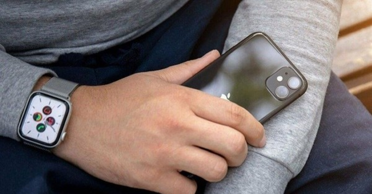 Dễ dàng định vị iPhone qua Apple Watch với tính năng mới trên iOS 17