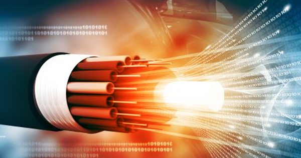 Xuất hiện cáp quang 10Gbps đầu tiên tại Việt Nam