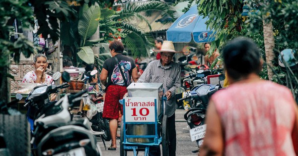 Thái Lan đang có cú sốc kinh tế chưa từng có, thừa nhận rơi vào “khủng hoảng”