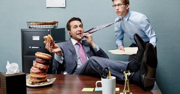 Chuỗi bán lẻ phá sản vì coi thường nhân viên, bị mắng 45 phút nếu trả lời sai, che giấu số liệu, phải đóng cửa hơn 3.800 cửa hàng