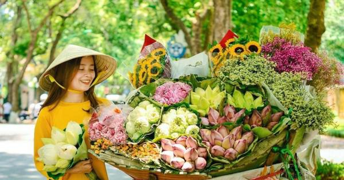 Bộ ảnh trong veo vương màu nắng Hà Nội của cô gái 9x làm dân mạng mê mẩn