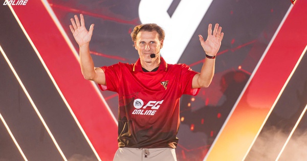FC online mừng sinh nhật với danh thủ Diego Forlan