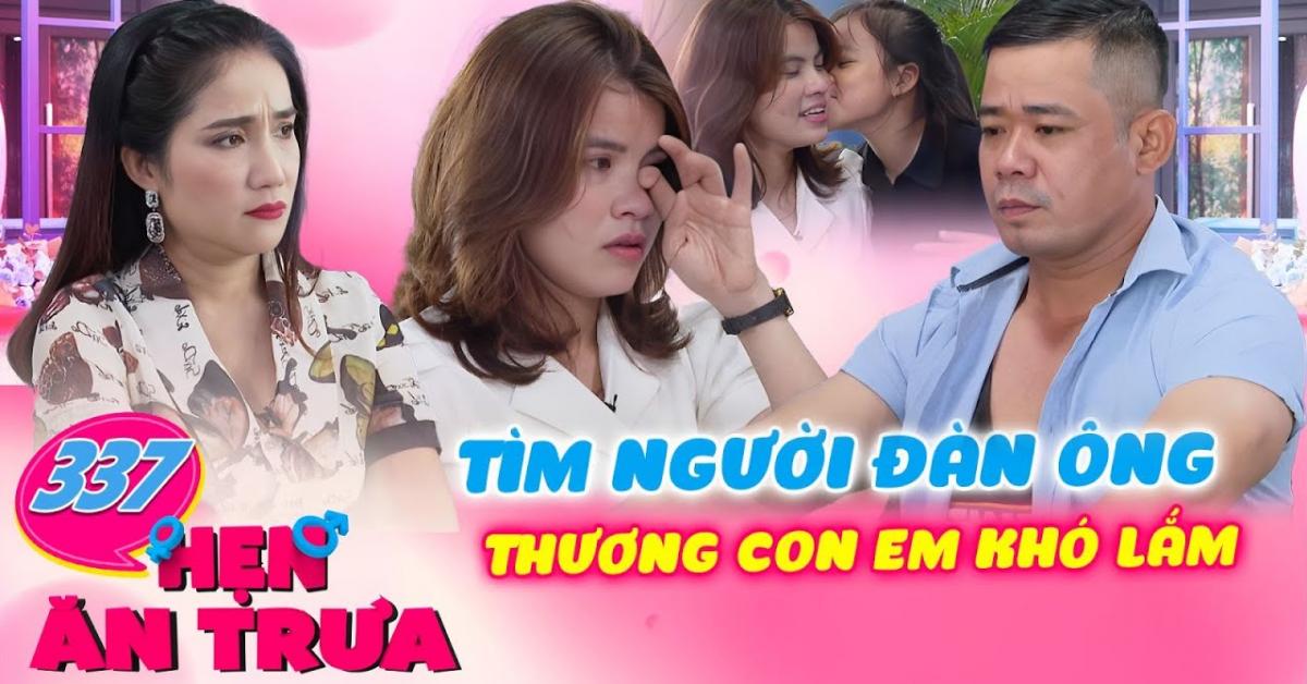 Mẹ đơn thân xinh đẹp dắt con gái 9 tuổi đi hẹn hò tìm chồng mới