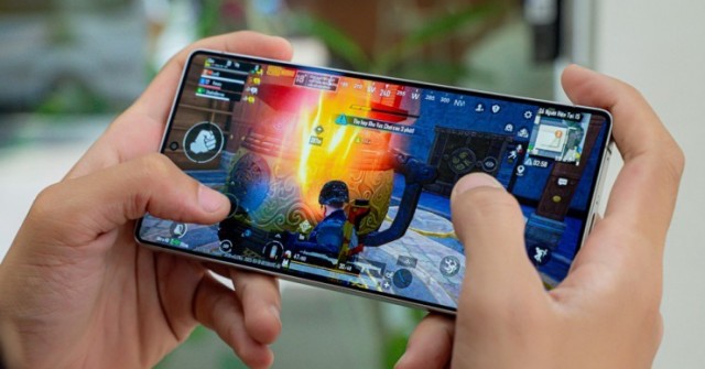 Chiếc smartphone Ultra này đang đánh bại mọi "đối thủ"
