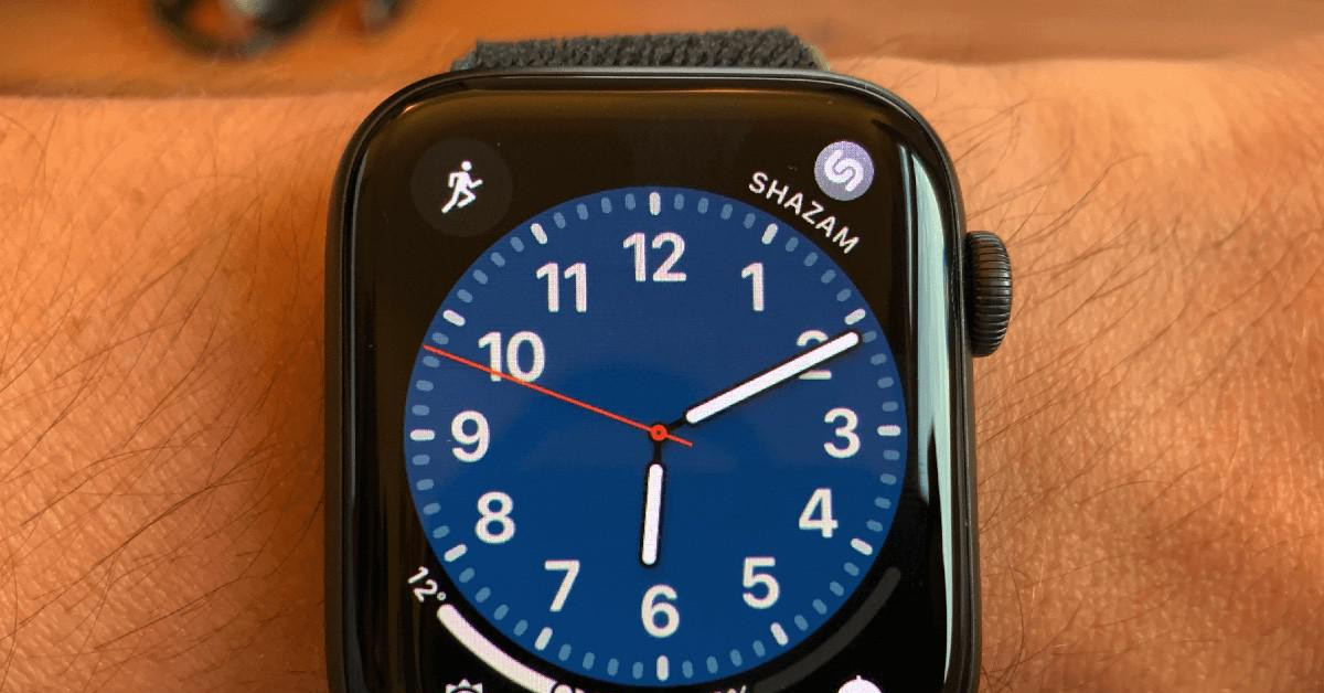 Apple Watch SE gặp lỗi quá nhiệt?