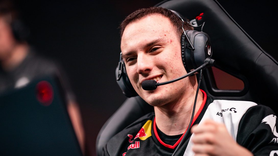 Perkz về đội Cloud9 đảm nhận vị trí đường giữa